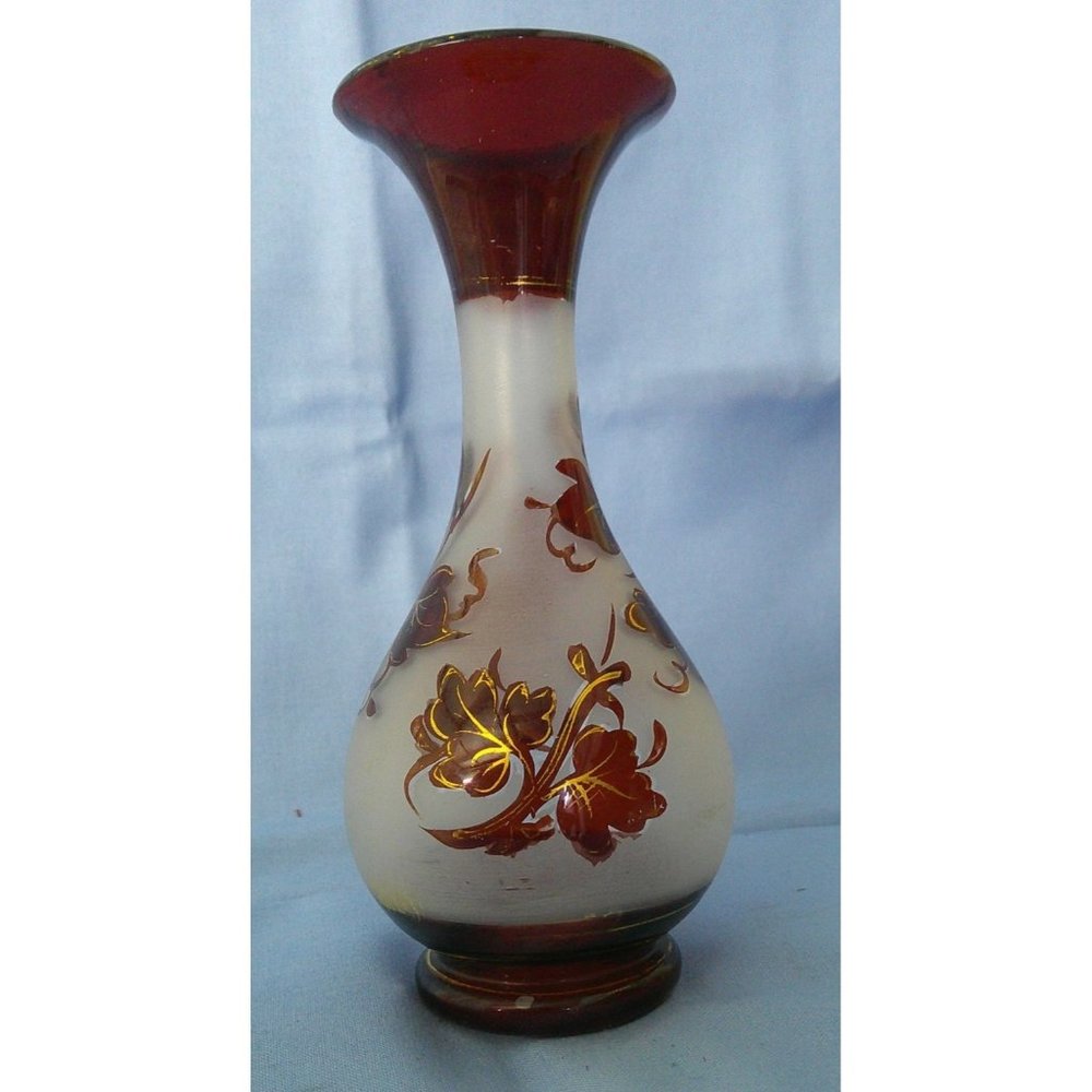 Vintage Handblown Ruby Red & Frosted Vase with Gold Outline * Bohemian * A204 dd